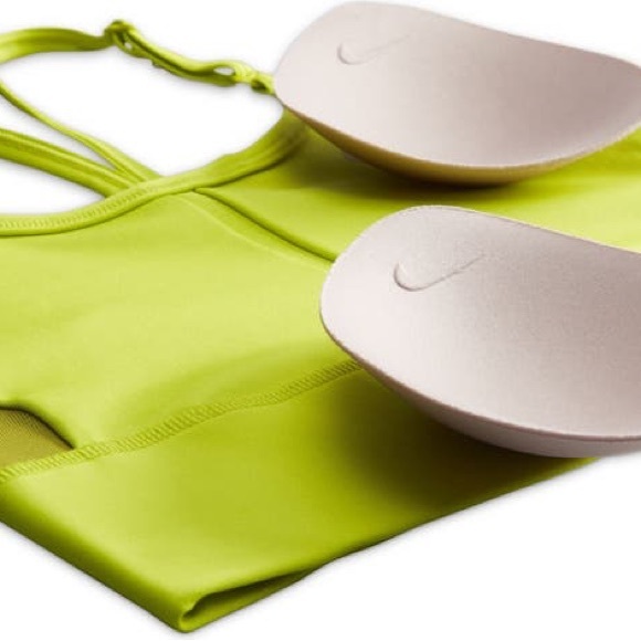 Nike Women’s DRI-FIT Indy Sports Bra in Atomic Green Size: Large - Picture 9 of 9